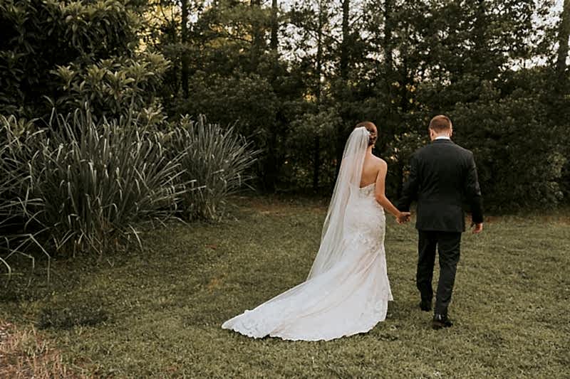 artistic Raleigh NC wedding photographer