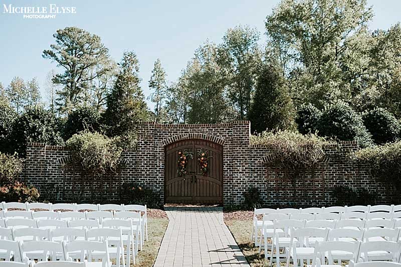 Raleigh outdoor wedding ceremony