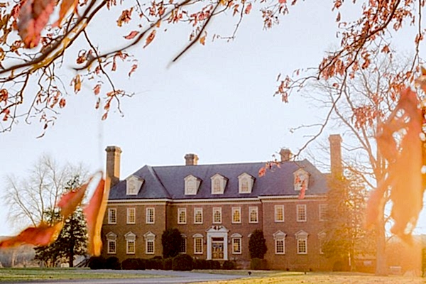 The Estate at River Run 