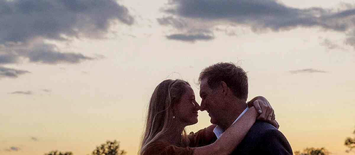 Sentimental Rochester Engagement Session off Lake Ontario| NY | Katie + Paul