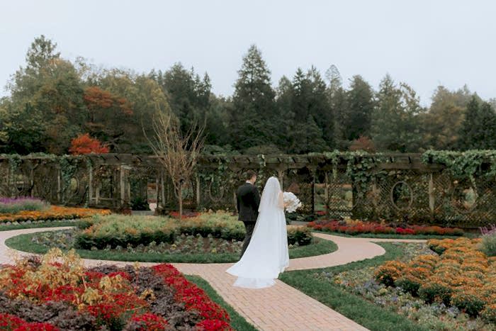 Biltmore Estate Wedding Asheville NC Wedding Photographer x