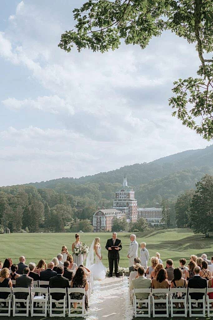 Documentary Virginia Wedding Photographer Editorial Homestead Resort Wedding Hot Springs VA x