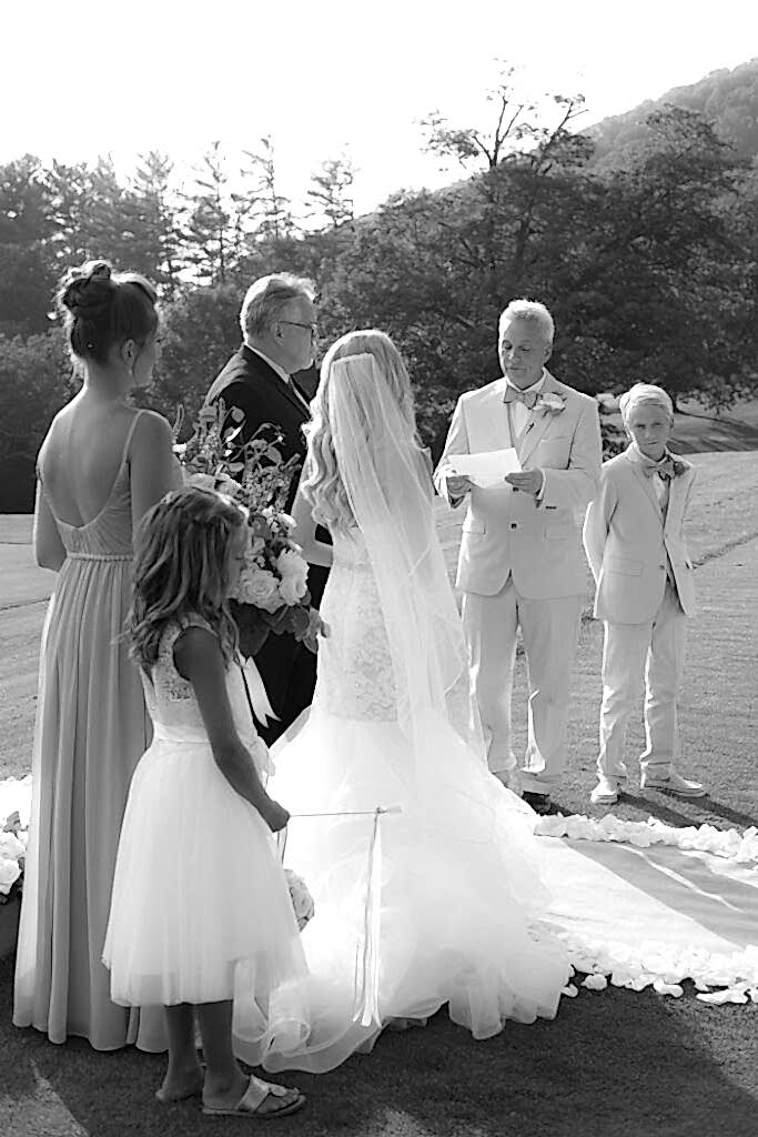 Documentary Virginia Wedding Photographer Editorial Homestead Resort Wedding Hot Springs VA x