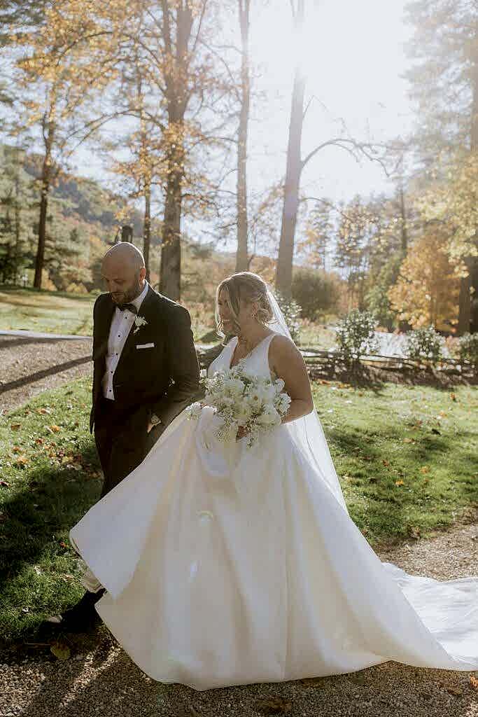 Lonesome Valley Wedding Sapphire NC Luxury Highlands Cashiers Wedding Photographer x