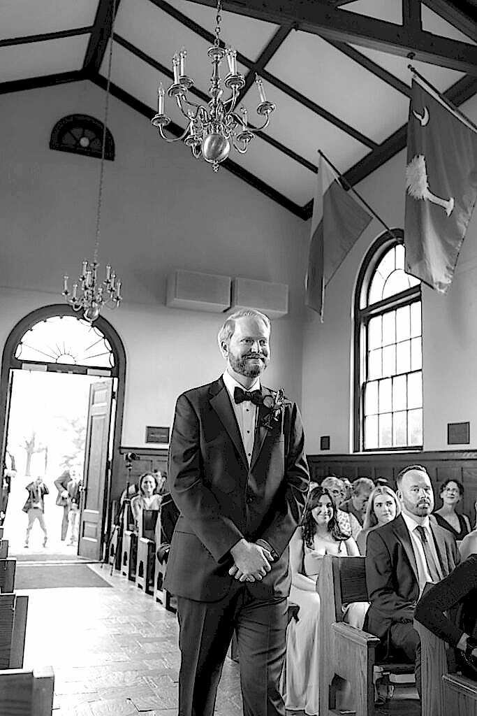 Virginian Hotel Wedding Lynchburg Wedding Photographer Documentary Candid Style x