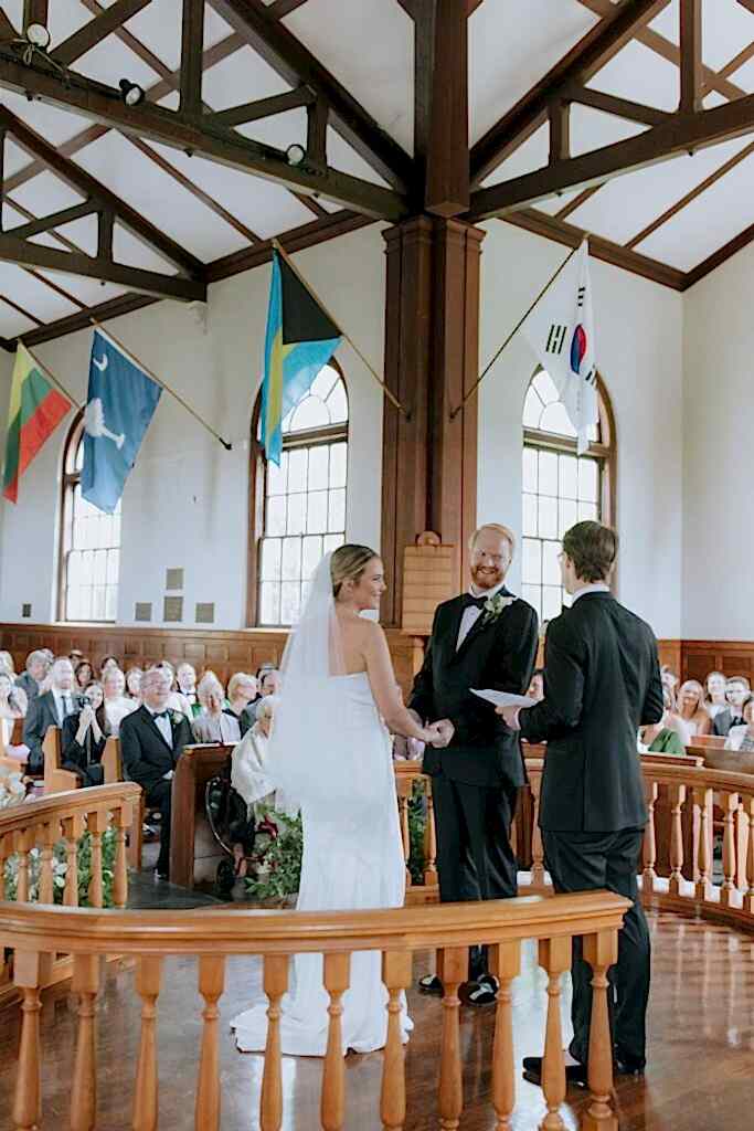 Virginian Hotel Wedding Lynchburg Wedding Photographer Documentary Candid Style x