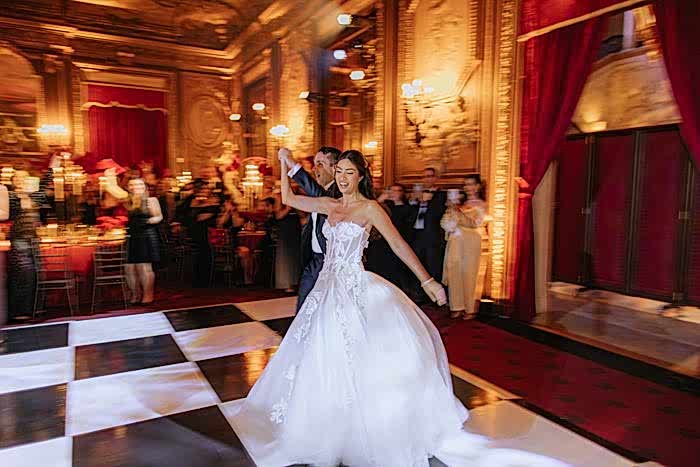 NYC Metropolitan Club Wedding Manhattan Wedding Photographer x