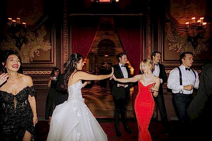 NYC Metropolitan Club Wedding Manhattan Wedding Photographer x